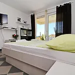Gusti - With Terrace And Sea View *