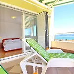 Gusti - With Terrace And Sea View *