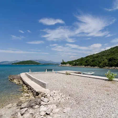 Gusti - With Terrace And Sea View *